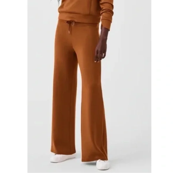 Spanx Air Essentials Wide Leg Pant Womens Large Tall Butterscotch Casual Comfy - Picture 2 of 13